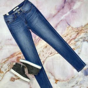NWT Kancan non-distressed skinny mid-rise jeans size 15
